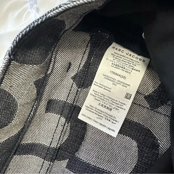 Marc Jacobs The Monogram Oversized Jeans - Picture 8 of 9